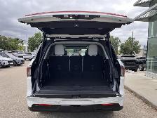 2027 Lincoln Navigator Black Label - Photo 18