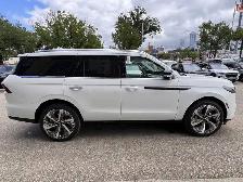 2027 Lincoln Navigator Black Label - Photo 23