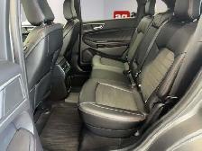 2021 Ford Edge ST-Line AWD / 1 Propriétaire / Apple car Play and - Photo 19