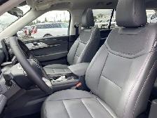 2026 Ford Explorer Active - Photo 7