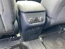 2026 Ford Explorer Active - Photo 21