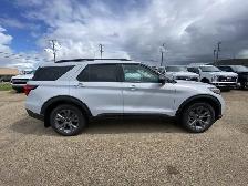 2026 Ford Explorer Active - Photo 29