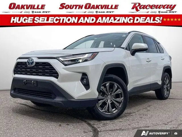 2023 Toyota RAV4 XLE HYBRID | AWD | NO ACCIDENTS | SAVE ON GAS |