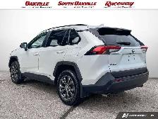 2023 Toyota RAV4 XLE HYBRID | AWD | NO ACCIDENTS | SAVE ON GAS | - Photo 4