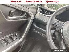 2023 Toyota RAV4 XLE HYBRID | AWD | NO ACCIDENTS | SAVE ON GAS | - Photo 17