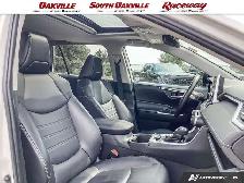 2023 Toyota RAV4 XLE HYBRID | AWD | NO ACCIDENTS | SAVE ON GAS | - Photo 22