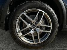 2018 Mercedes-Benz GLC 300 / AWD - Photo 16