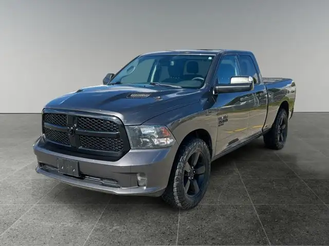 2021 Ram 1500 Classic Express / 4x4