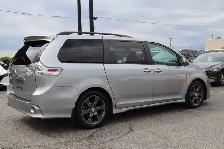 2017 Toyota Sienna - Photo 7