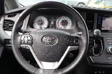 2017 Toyota Sienna - Photo 11