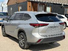 2023 Toyota Highlander XLE AWD No Accidents - Photo 3