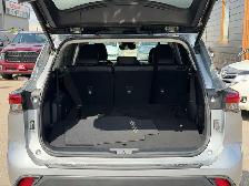 2023 Toyota Highlander XLE AWD No Accidents - Photo 4