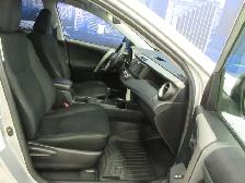TOYOTA RAV4 2018 LE AWD SAFETY SENSE SIEGES CHAUFFANT CAMÉRA REC - Photo 23