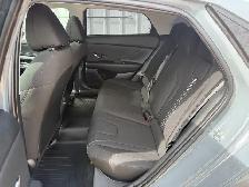 2022 Hyundai Elantra - Photo 9
