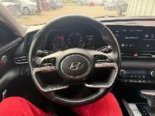 2022 Hyundai Elantra - Photo 13