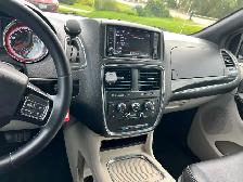 2019 Dodge Grand Caravan SXT Premium Plus CERTIFIED - Photo 13