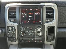 2021 Ram 1500 Classic SLT 4x4 Crew Cab 6'4' Box - Photo 17