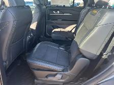 2026 Ford Explorer Tremor - Photo 18
