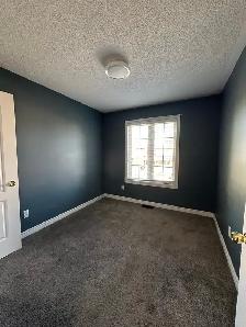 Beautiful 3-Bedroom Detached Home For Rent - Photo 4