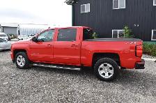 2018 Chevrolet Silverado 1500 LT w/2LT - 5.3L - Z71 Pkg - Photo 3