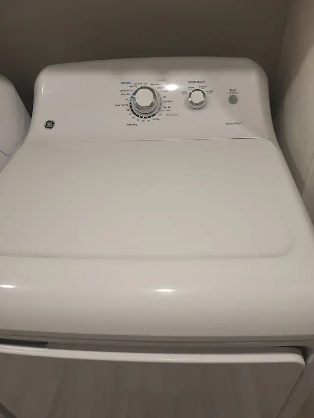GE Electric Clothes Dryer