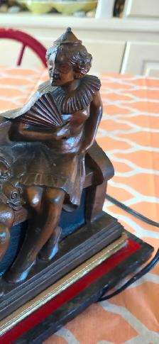 Art Deco Lamp Figural Table Lamp - Photo 2