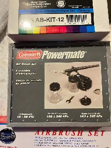 air brush kits and compressor - Photo 2