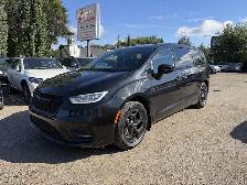 2022 Chrysler Pacifica Hybrid Limited - Photo 3
