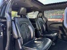 2022 Chrysler Pacifica Hybrid Limited - Photo 8