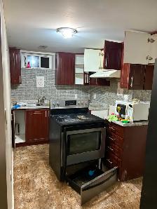Two Bedroom Basement for Rent in Etobicoke - Photo 2