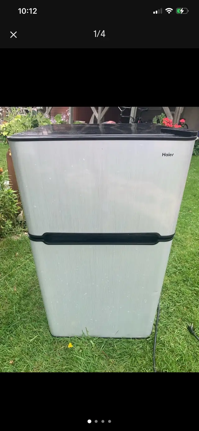 Bar fridge