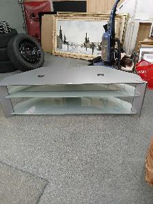 Beautiful TV Stand - Photo 3