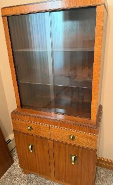 VINTAGE Walnut 6-piece Dining Set with China Cabinet - Photo 7