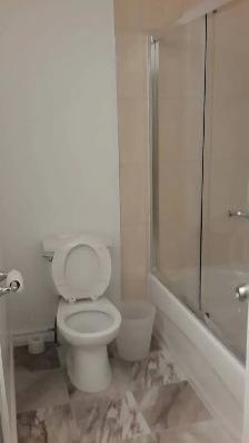Finch / Birchmount @ Scarborough New Room 2nd floor To Rent! - Photo 8
