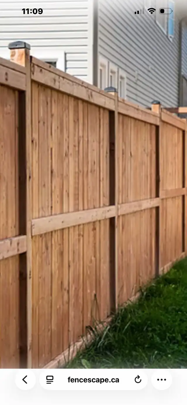Xpress Fences 647-890-2399