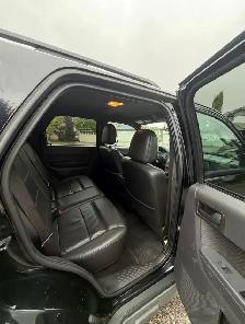 2010 Ford Escape - Photo 3