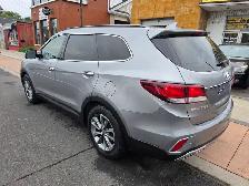 2017 Hyundai Santa Fe XL - Photo 5