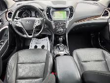 2017 Hyundai Santa Fe XL - Photo 11