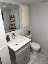 Walk out one bedroom apartment - Photo 3