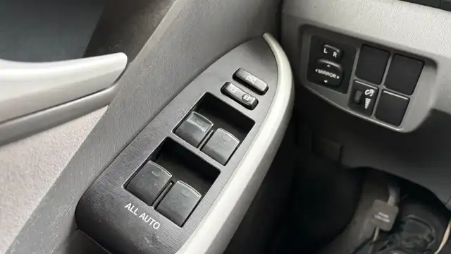 2010 Toyota Prius BASE