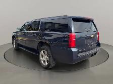 2017 Chevrolet Suburban (CERTIFIED) LT - Photo 3