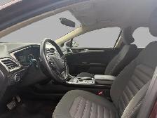 2017 Ford Fusion (CERTIFIED) SE - Photo 8