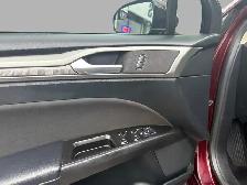 2017 Ford Fusion (CERTIFIED) SE - Photo 9