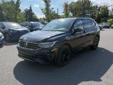 2023 Volkswagen Tiguan Comfortline R-Line Black Edition Clean Ca