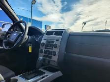 2010 Ford Escape XLT GARANTIE 1 ANS - Photo 4