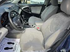 2012 Toyota RAV4 - Photo 11