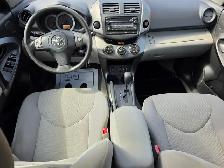 2012 Toyota RAV4 - Photo 13