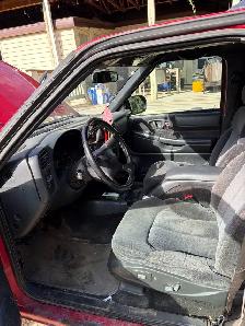2001 Chev Blazer - Photo 4