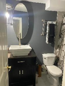 Room For Rent on basement level Own kitchen and bathroom - Photo 2