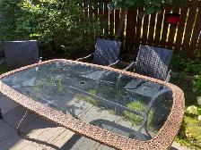 patio table and chairs - Photo 5